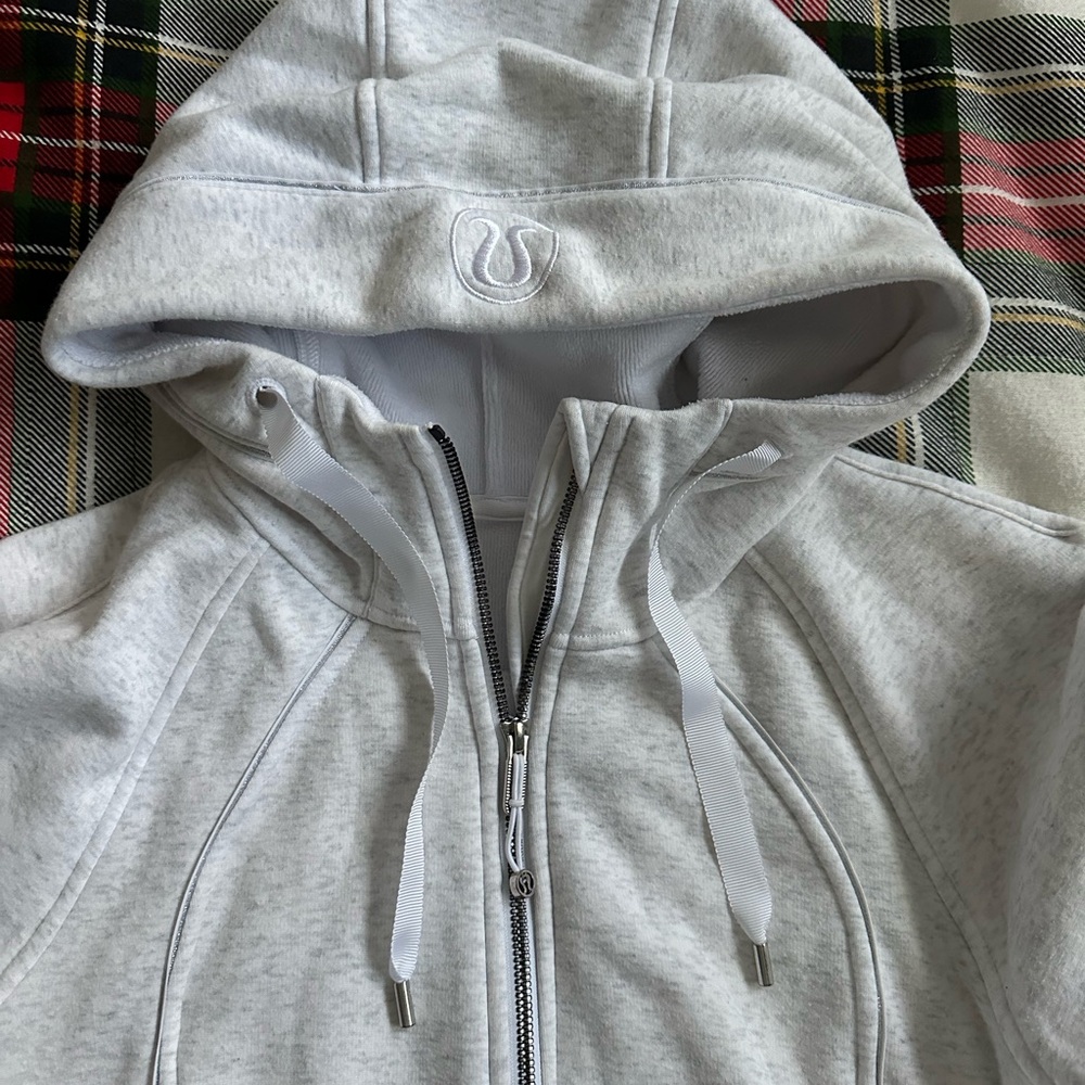 Lululemon Plush Scuba Full Zip Light heathered gray 10 Hooded Sweatshirt